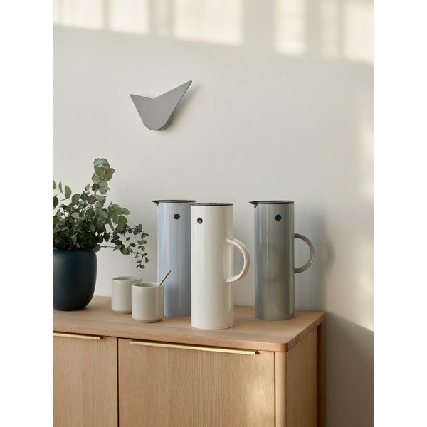 Caraffa termica grigia in plastica 1 l EM77 – Stelton-image-4
