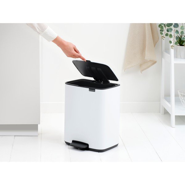 Cestino per la spazzatura bianco in acciaio con pedale 12 l Bo – Brabantia-image-1