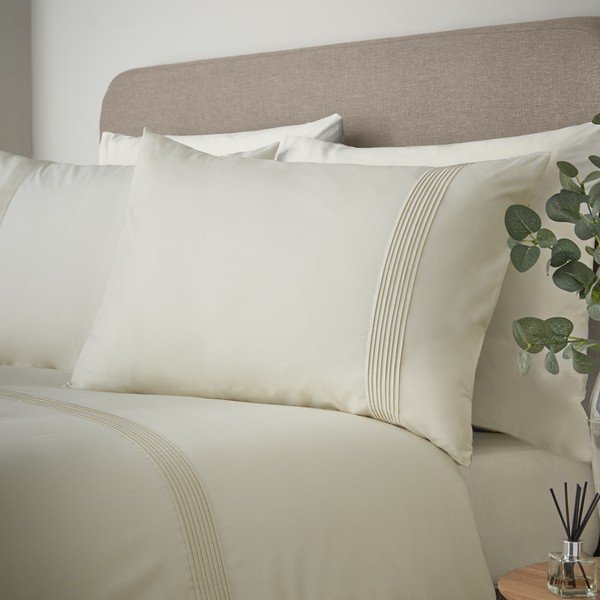 Set copripiumino e federa color crema per letto singolo 135x200 cm Pintuck Easy Iron Percale – Catherine Lansfield-image-2