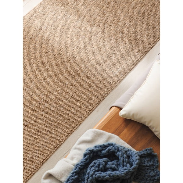 Passatoia in marrone chiaro lavabile 80x240 cm Rocco Caramel – Elle Decoration-image-3