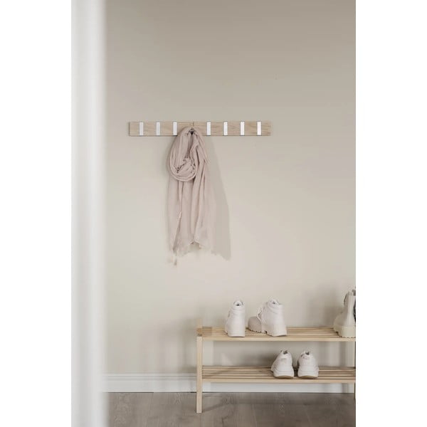 Attaccapanni in legno di quercia laccato opaco con 8 ganci Confetti - Rowico-image-1