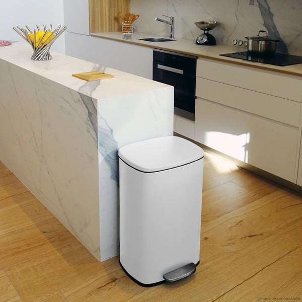 Cestino per la spazzatura bianco opaco in acciaio con pedale 50 l   Akira – Spirella-image-1