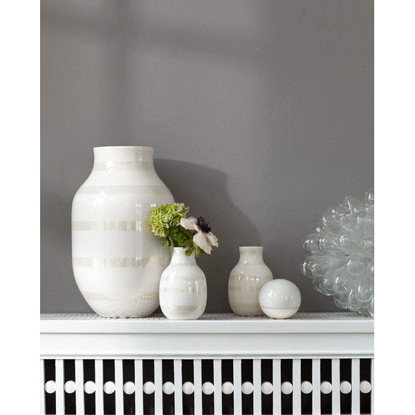 Vaso in ceramica bianca Omaggio - Kähler Design-image-1