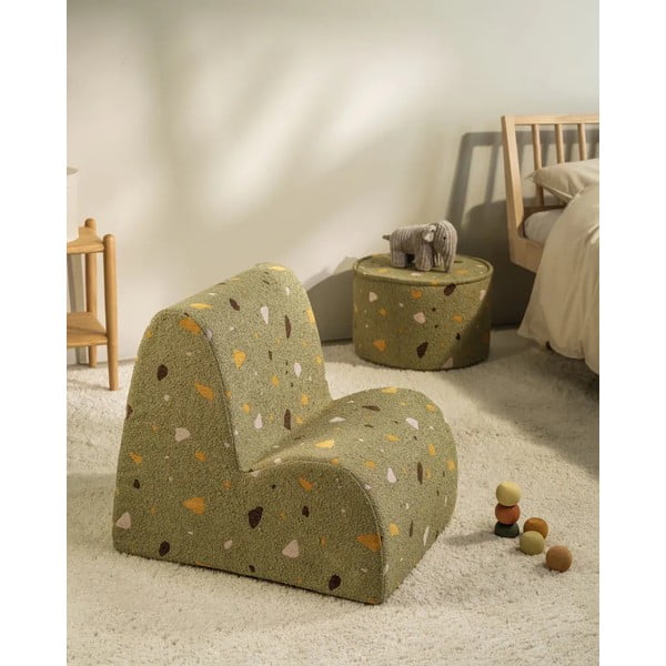 Pouf per bambini verde con rivestimento in bouclé e ciniglia Terrazzo – Wigiwama-image-2