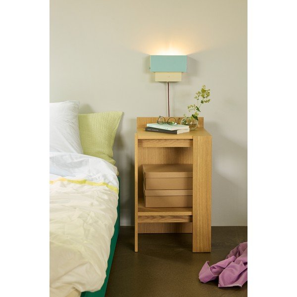 Comodino di colore naturale con effetto rovere con ripiani Merge – Hübsch-image-1