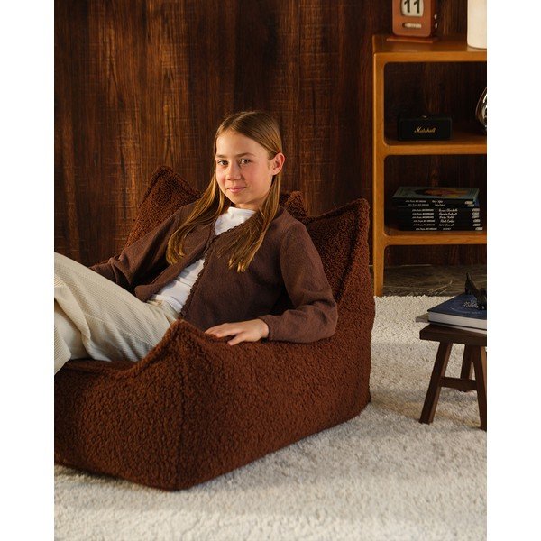 Pouf a sacco per bambini marrone chiaro con rivestimento in pelliccia sintetica Club – Wigiwama-image-3