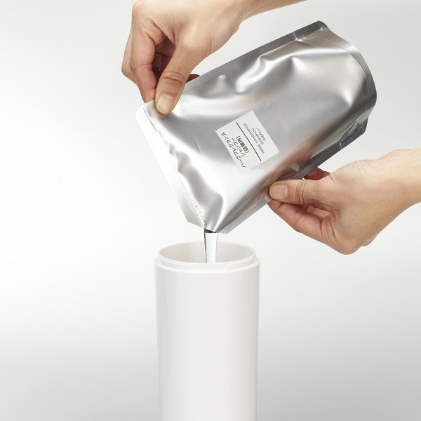 Dispenser per sapone bianco in plastica 500 ml Round – YAMAZAKI-image-2