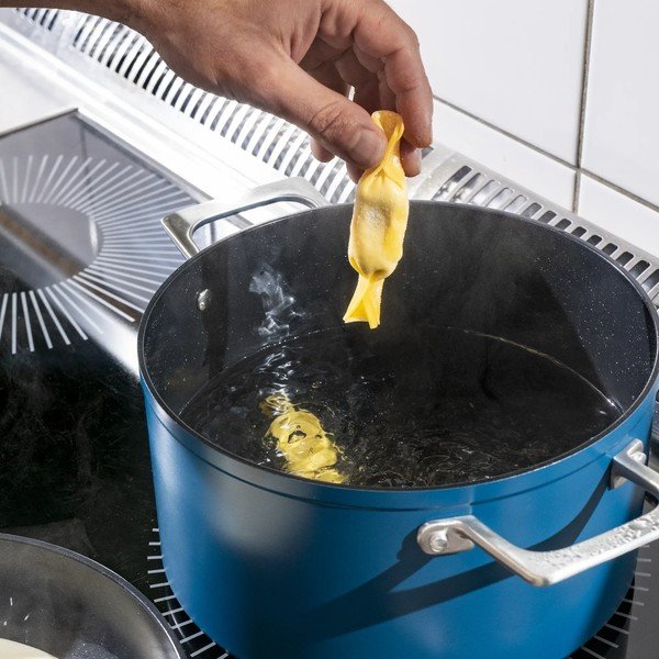 Pentola con coperchio incluso/con superficie in ceramica 5,5 l Meda 4.0 – FABINI-image-4