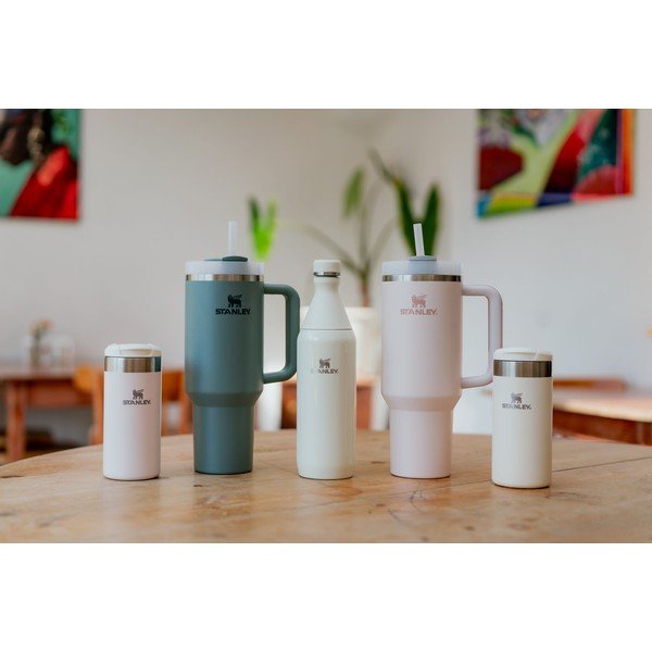 Thermos verde 1,18 l Quencher H2.O FlowState - Stanley-image-1