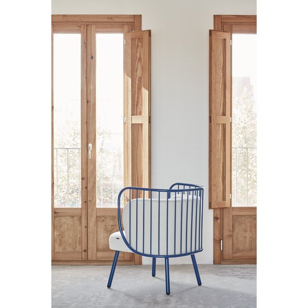 Poltrona in metallo blu con rivestimento bianco Nabi - Teulat-image-1
