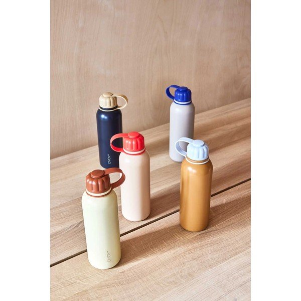 Bottiglia bottiglia da viaggio color pesca in acciaio inox Pullo – OYOY Living Design-image-2