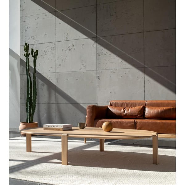 Tavolino da salotto di colore naturale in rovere massiccio 100x180 cm Kulin – Gazzda-image-1