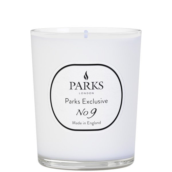 Candela al profumo di fiori di tiglio e magnolia, durata di combustione 45 ore. Linden Blossom & Magnolia - Parks Candles London