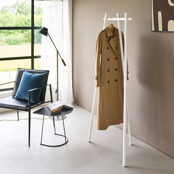 Appendiabiti bianco in metallo 43x153,5 cm Tower Tri-Post – YAMAZAKI-image-1