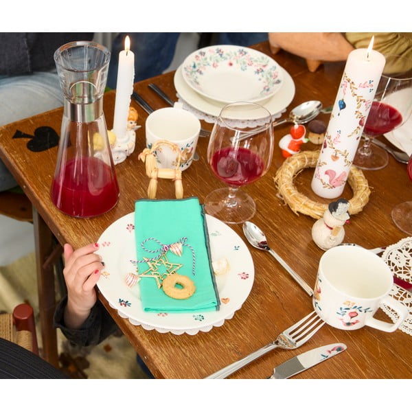 Candela a tema natalizio tempo di combustione 56 h Grand Cru Cottage 2025 – Rosendahl-image-1