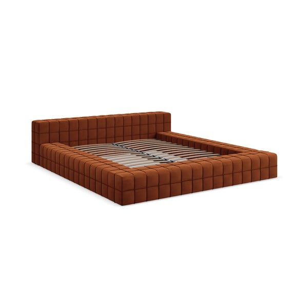 Letto matrimoniale imbottito in terracotta con griglia 140x200 cm Akela - Makamii