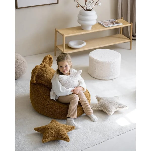 Cuscino per divano da bambini marrone con rivestimento in bouclé Star – Wigiwama-image-1