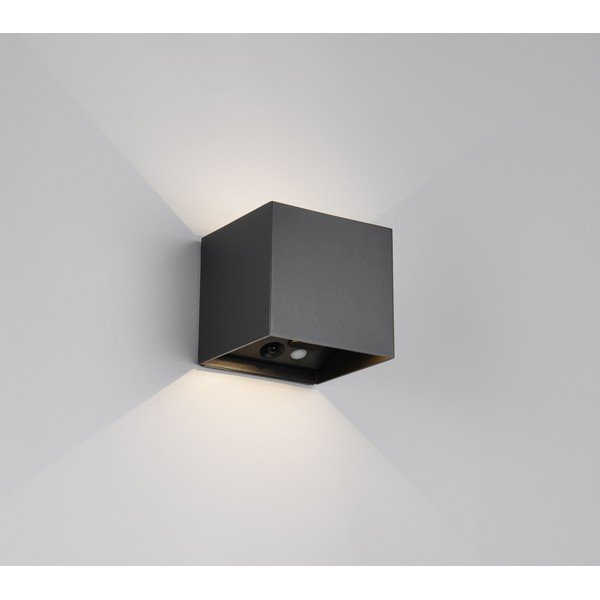 Illuminazione esterna LED con ricarica USB con sensore di movimento da parete (altezza totale 10 cm) Genie – Reality-image-1