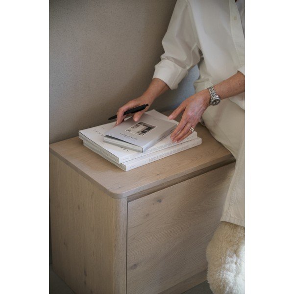 Credenza colore naturale chiaro con effetto rovere 180x50x40 cm Melstone – Rowico-image-4