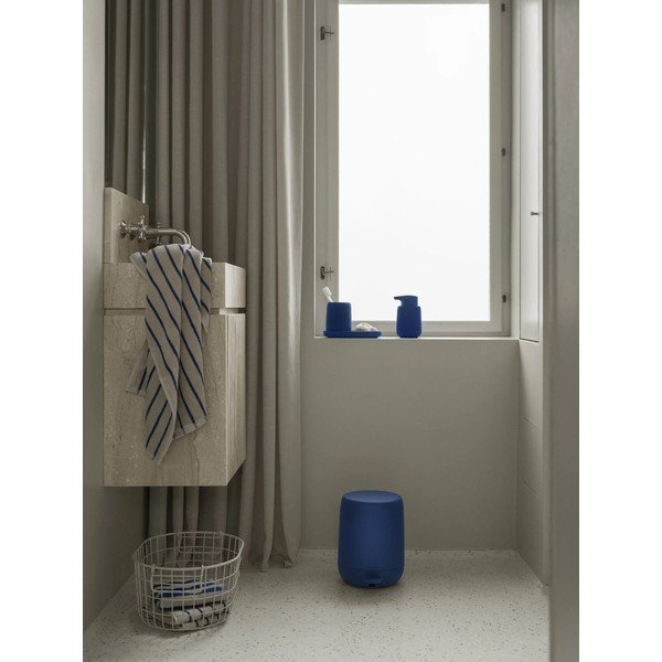 Dispenser per sapone blu in ceramica 250 ml Sono – Blomus-image-1