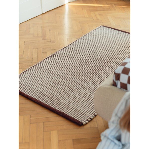 Passatoia burgundy/di colore naturale in lana tessuta a mano 80x170 cm Talo – noo.ma-image-1