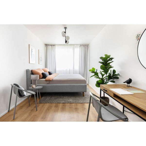 Letto matrimoniale imbottito grigio chiaro con contenitore con rete inclusa 140x200 cm Lotte – Meise Möbel-image-1