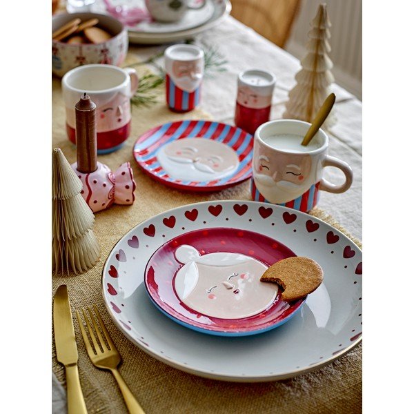 Set di piatti da dolce rossi in gres a tema natalizio 2 pz ø 16 cm Granny – Bloomingville-image-1