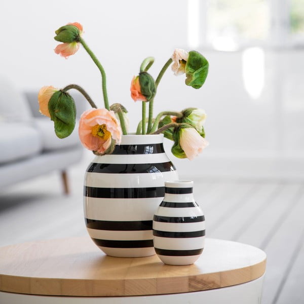 Vaso in ceramica bianco/nero Omaggio - Kähler Design-image-1