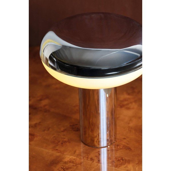 Lampada da tavolo color argento lucido in metallo (altezza totale 32 cm) Paneta – Jotex-image-1