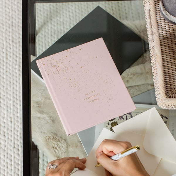 Elenco di 104 pagine - Busy B-image-1