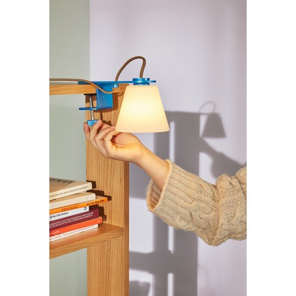 Lampada da tavolo blu con paralume in vetro (altezza 23 cm) Lure - Hübsch-image-2