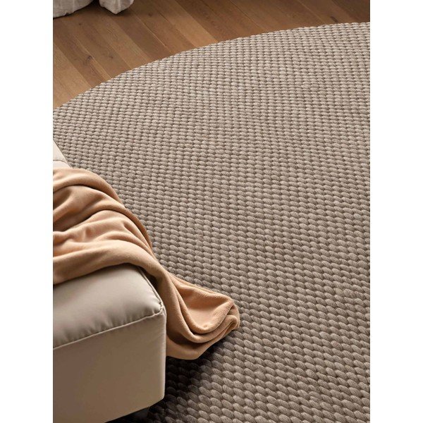 Tappeto rotondo beige in lana tessuto a mano ø 160 cm Lyon Beans – Elle Decoration-image-3
