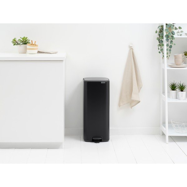 Cestino per la spazzatura nero opaco in acciaio con pedale 30 l Bo – Brabantia-image-1