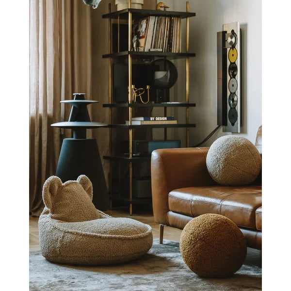 Cuscino per divano da bambini marrone con rivestimento in bouclé Ball – Wigiwama-image-3