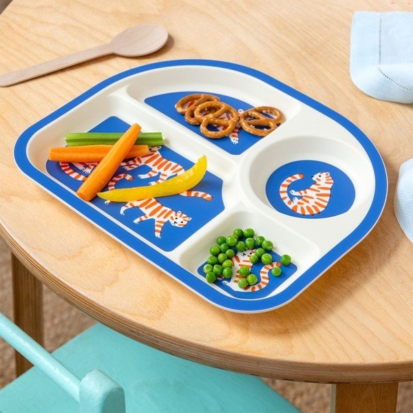 Piatto per bambini blu/beige in plastica 21x27 cm Tiger – Rex London-image-1