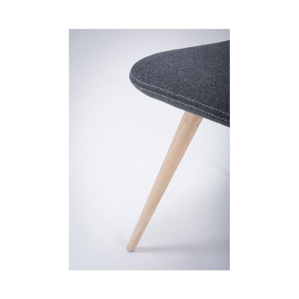 Sedia in legno di rovere grigio Ena - Gazzda-image-1