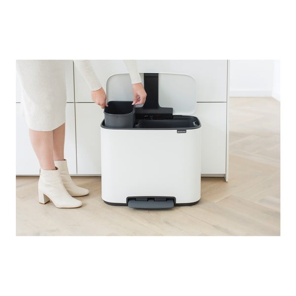 Cestino per la spazzatura in acciaio bianco per raccolta differenziata/con pedale 34 l Bo – Brabantia-image-2
