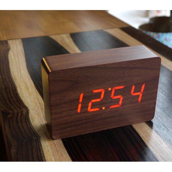 Sveglia marrone con display a LED rosso Brick Click Clock - Gingko-image-1
