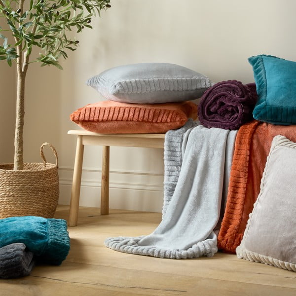 Cuscino decorativo in micropile 55x55 cm Velvet and Faux Fur – Catherine Lansfield-image-4