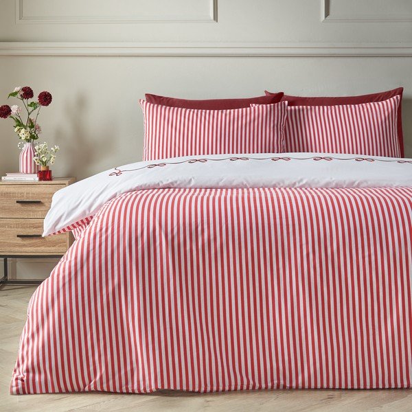 Set copripiumino e federa rosso/bianco per letto matrimoniale 200x200 cm Bow Embroidery – Catherine Lansfield-image-1
