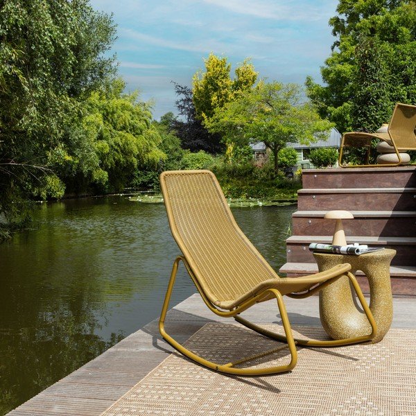 Poltrona da esterno giallo ocra in rattan artificiale Tom – WOOOD-image-1