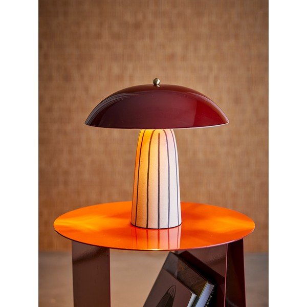 Lampada da tavolo in ceramica con paralume in metallo (altezza totale 32 cm) Arvid – Bloomingville-image-1