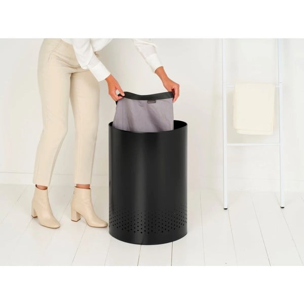 Cesto portabiancheria in metallo nero opaco 55 l Selector - Brabantia-image-3