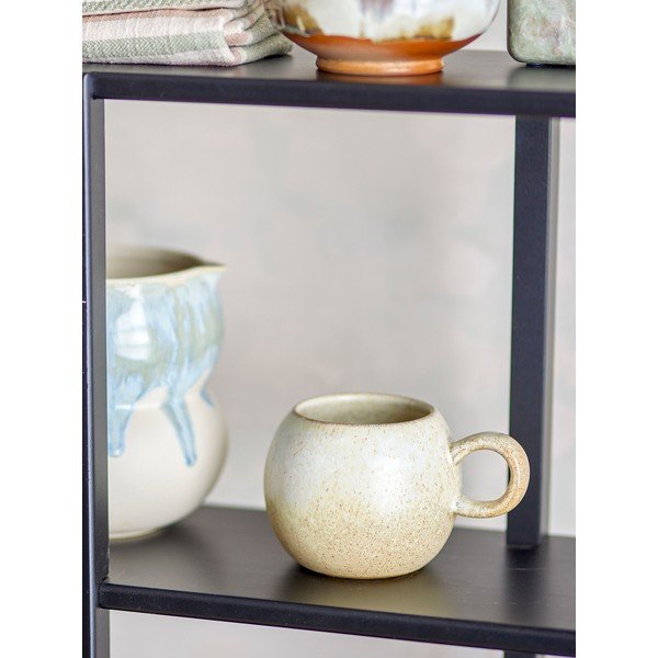 Tazza color crema in gres 410 ml Paula – Bloomingville-image-1