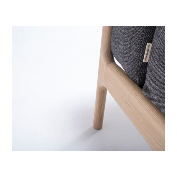 Poltrona in legno di quercia con seduta in tessuto grigio scuro Fawn - Gazzda-image-4