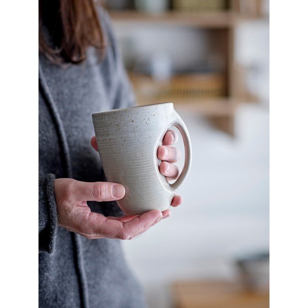 Tazza grigia in gres 550 ml Taupe – Bloomingville-image-1