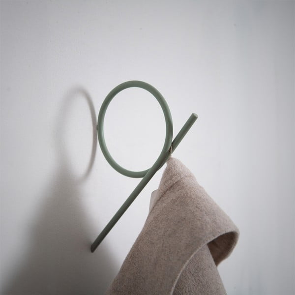 Gancio da parete verde polveroso in metallo Tuba L – Spinder Design-image-2