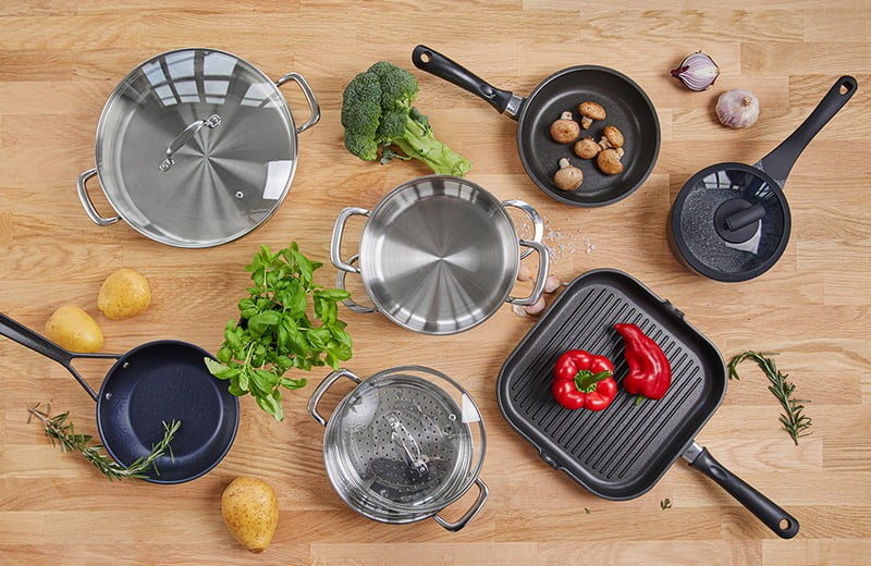 Prodotti indispensabili per la (prima) cucina? Ecco cosa non può mancare