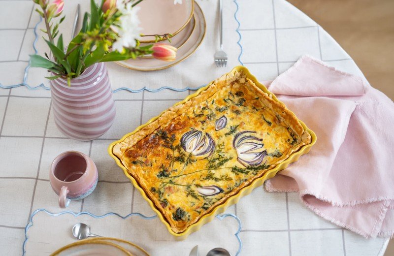 Tavola di primavera: idee per apparecchiarla