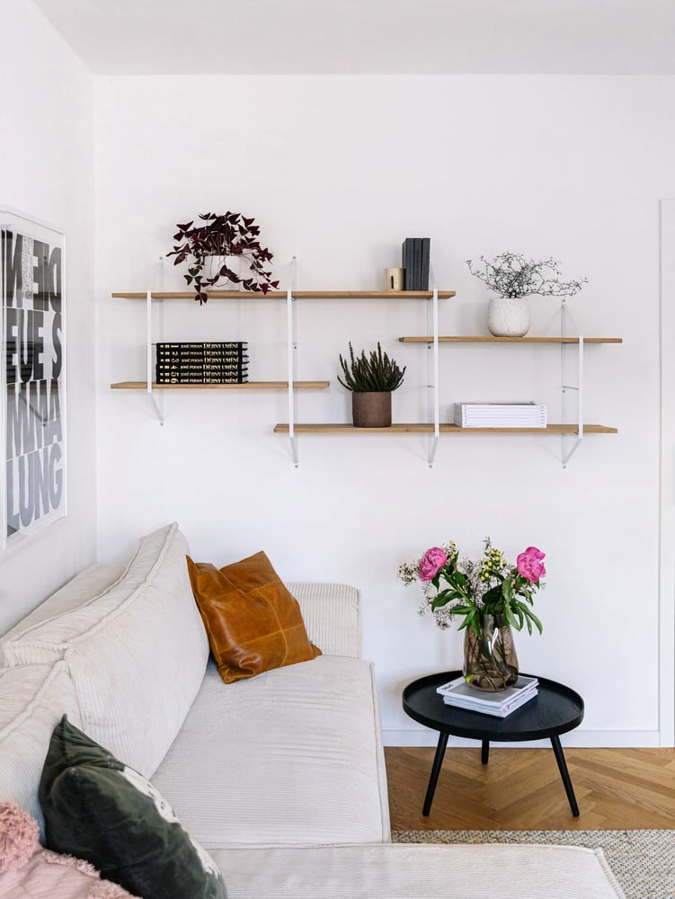 Ispirazione: Soggiorno, Bonami in visita